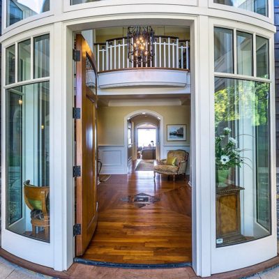 Curved glass in entryway