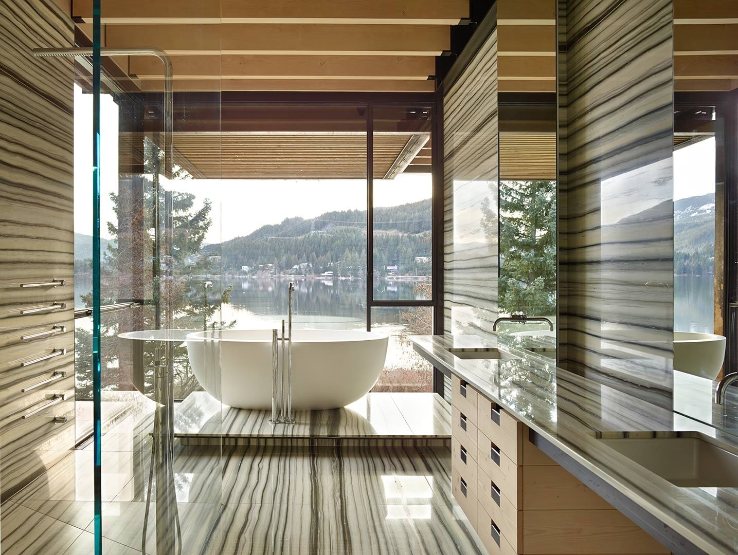 Steel storefront windows in Whistler ski home