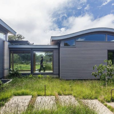 custom windows with a flowing shape Custom architectural windows with a flowing shape