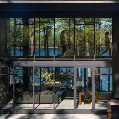 Window wall of glass Window wall of glass designed by Olson Kundig