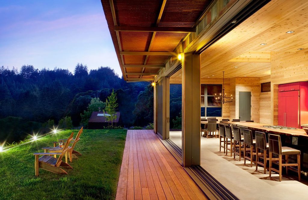 Modern farmhouse with lift and slide doors